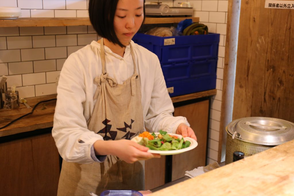 山食音