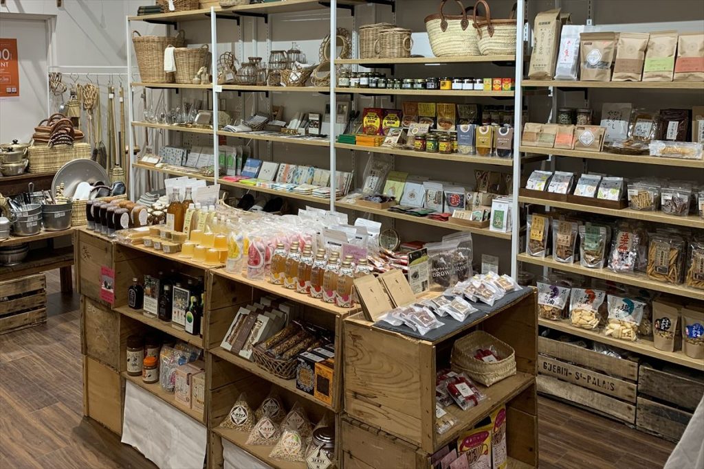 食品 お菓子売り場